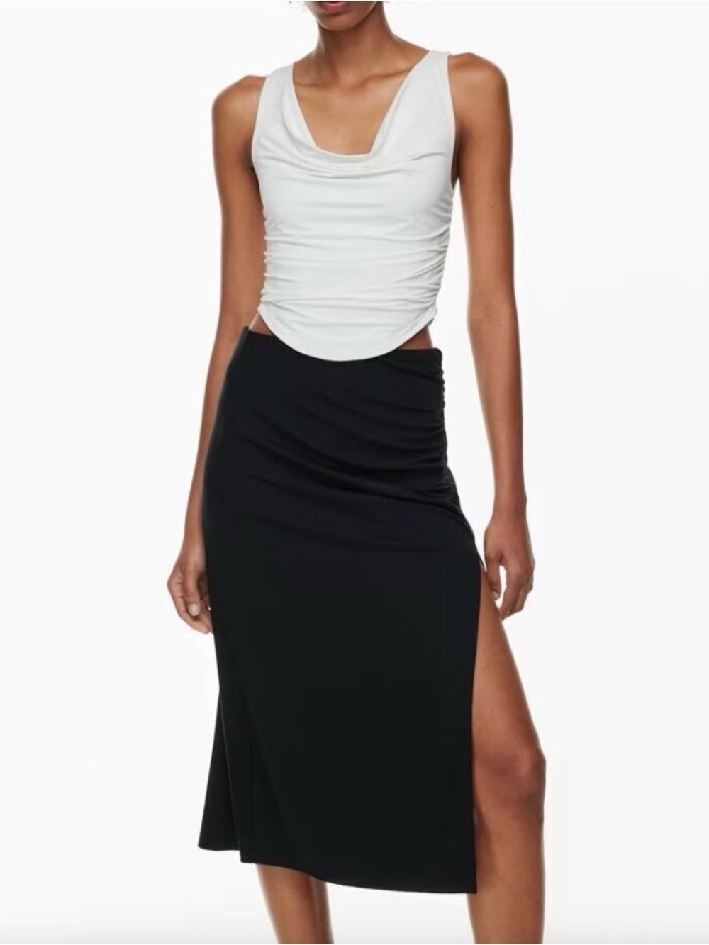 Aritzia - Wilfred Black Side-Slit Midi Vespa Skirt